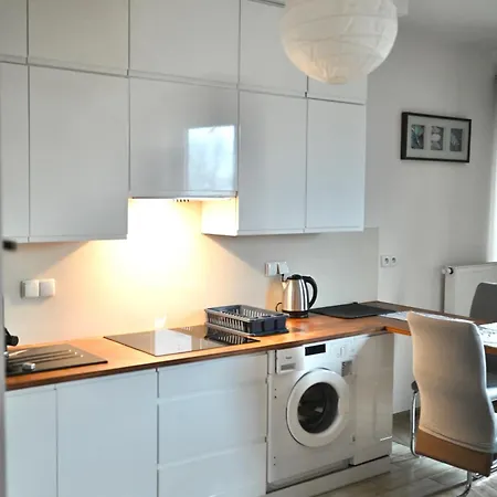 Apartment Przy Metro Kondratowicza,targowek Warsaw