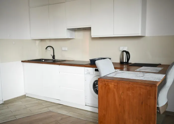 Przy Metro Kondratowicza,targówek * Warszawa