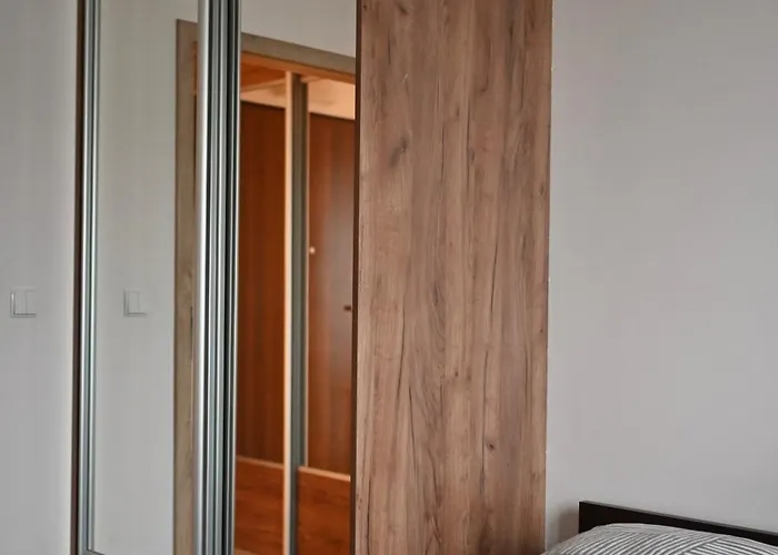 Przy Metro Kondratowicza,targówek *