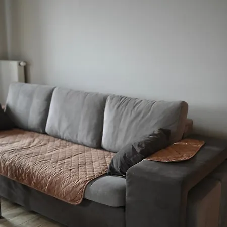 Przy Metro Kondratowicza,targowek * Warschau